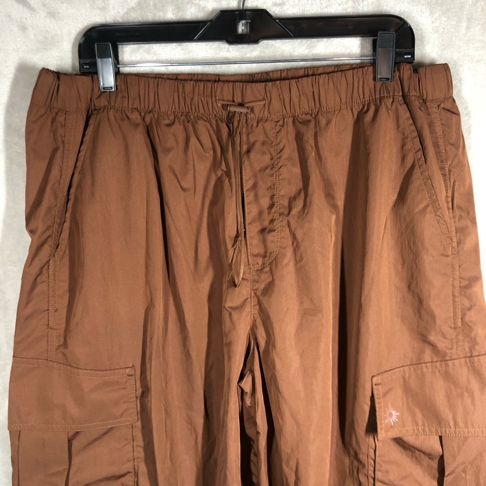 Offline Aerie Baggy Cargo Parachute Pants XL Short Brown Elastic Lightweight NWT - Picture 6 of 11